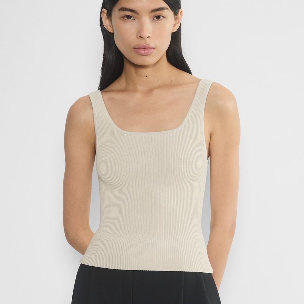 Aritzia Babaton Sculpt Cream Fitted Square Neck Sleeveless Tank Top